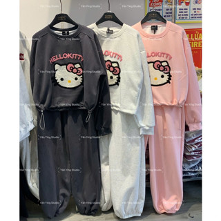  Set Bộ Đồ Nỉ 2 Da Thêu Hello Kitty Chữ Hồng Lông Nổi Áo Nỉ Dài Tay Chun Dây Rút Gấu Mix Quần Dài Ống Rộng Bo Chun Gấu 