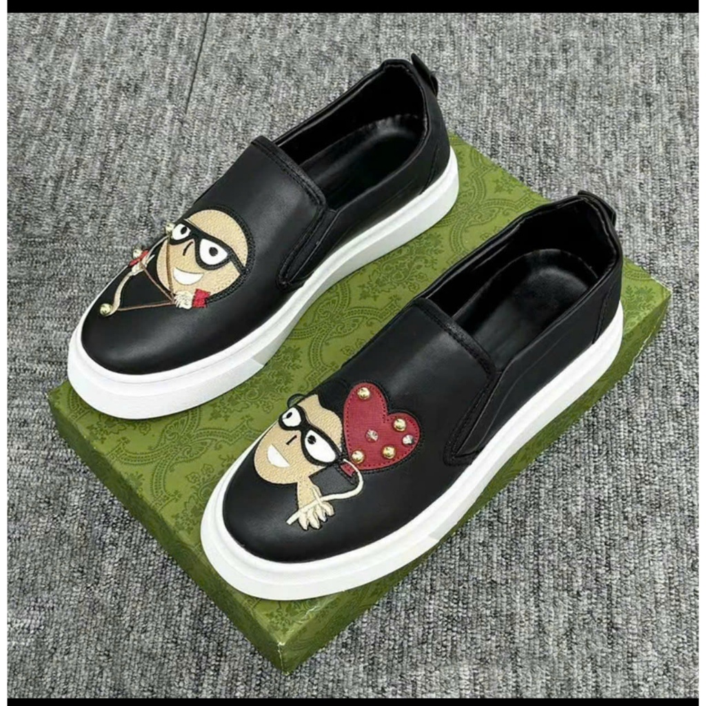 Giày lười nam hình vương miện - giày bắn cung siêu nét kiểu dáng nam tính trẻ trung dễ mang chuẩn boy phố 2026.