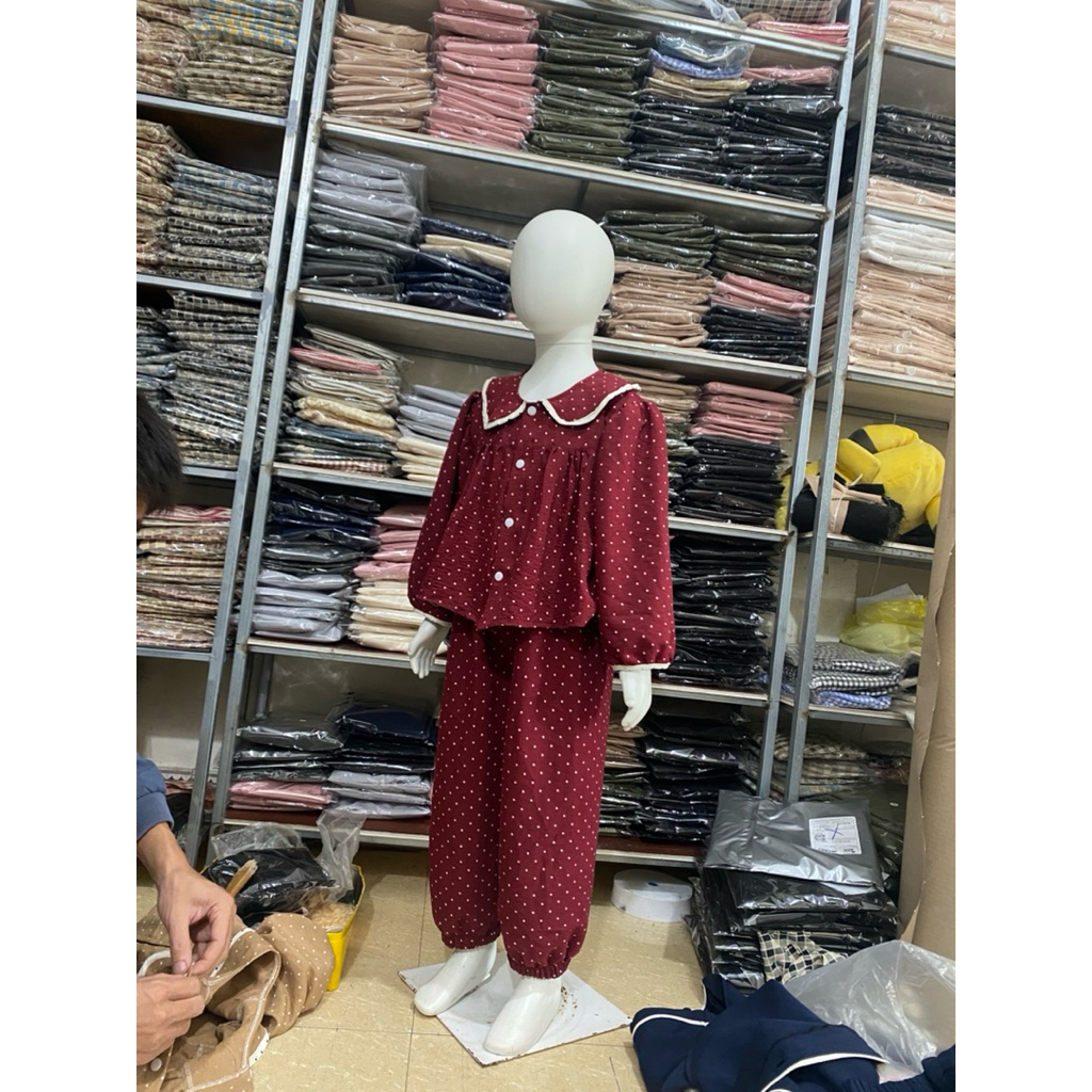 Đồ bộ mặc nhà cho bé gái Jadykids họa tiết chấm bi từ 13-36kg Bo2