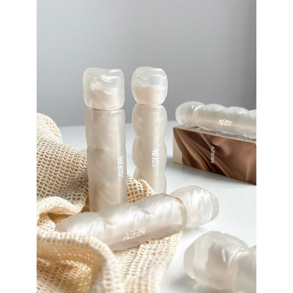 [NEW] Son Phao Kem Lì Mềm Mịn Như Bơ, Lâu Trôi Merzy Puffer Mellow Tint 3.7g