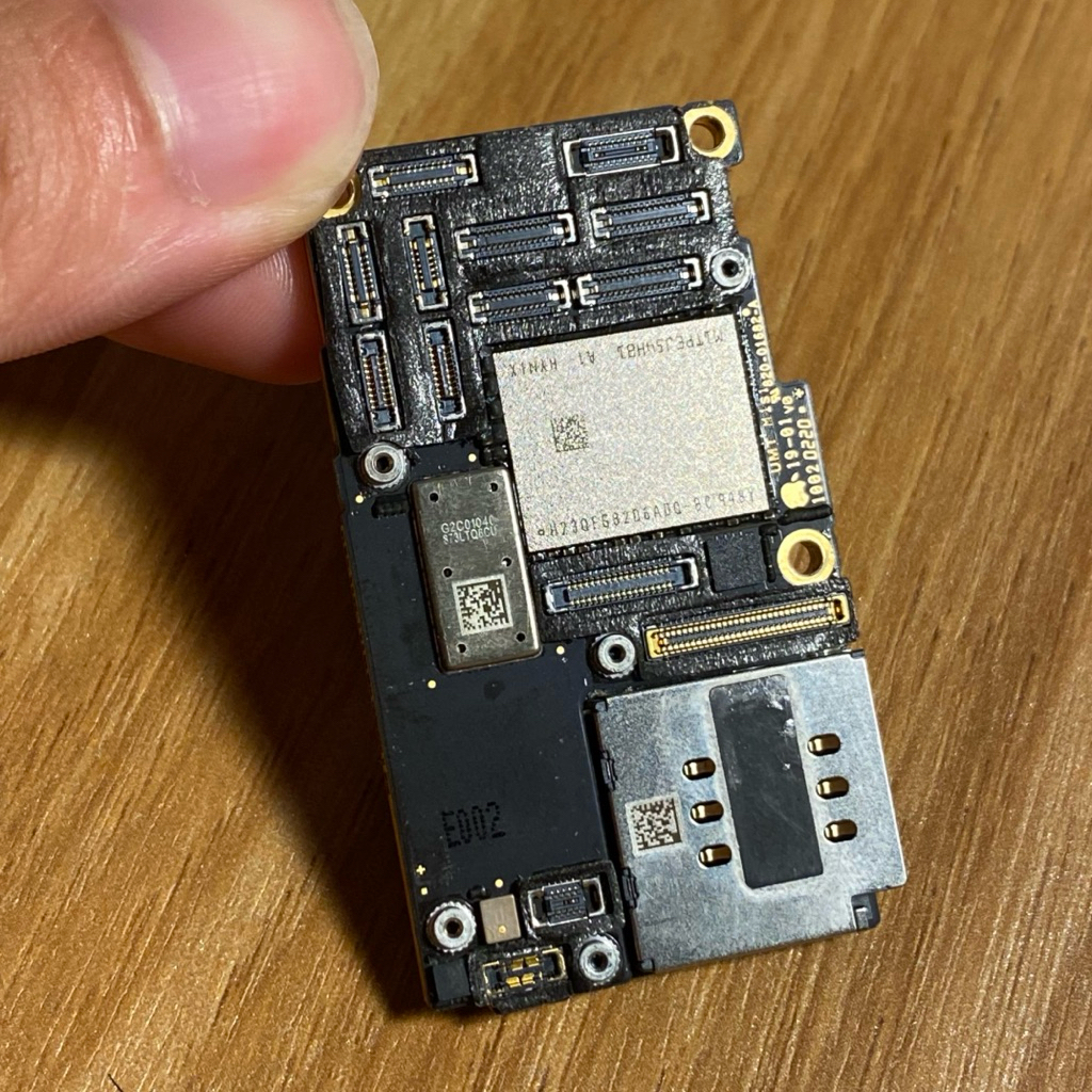 Main 11 PRM 64GB BYPASS iCIoud