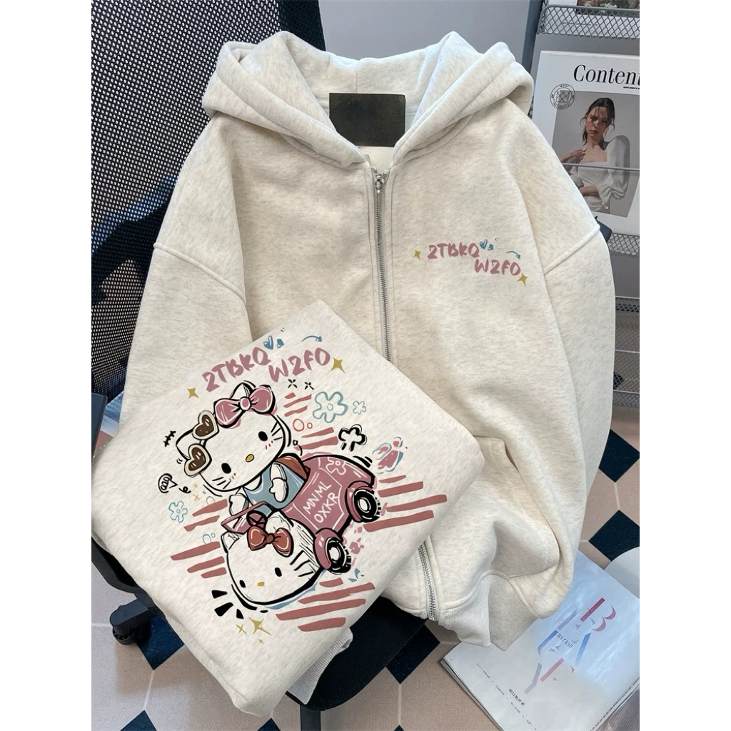 Áo khoác nỉ - kitty ngồi xe tô kitty