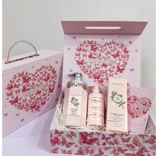  Hộp quà Weilaiya Sữa tắm kem body và dưỡng thể Camelia hương nước hoa. 
