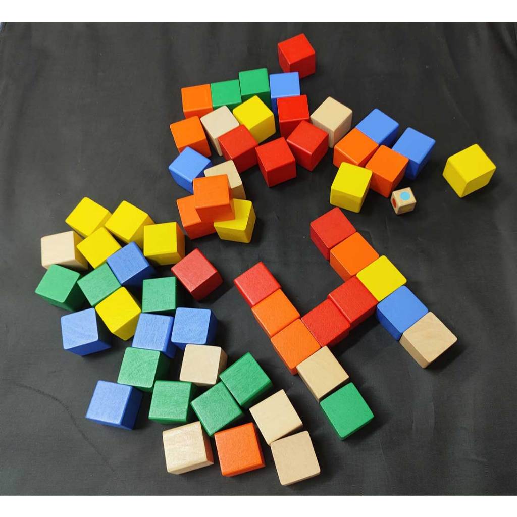 Bộ Khối gỗ vuông 3cm kèm xí ngầu chơi xếp chồng sáng tạo và cân bằng, tháp nghiêng pisa, cube gỗ