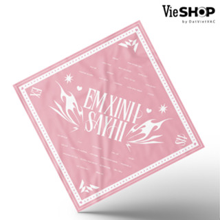  Em Xinh "Say Hi" Bandana   Be The Aura  Khăn lụa màu hồng - Phiên bản in tên  VieSHOP - Tặng kèm 01 random photocard 