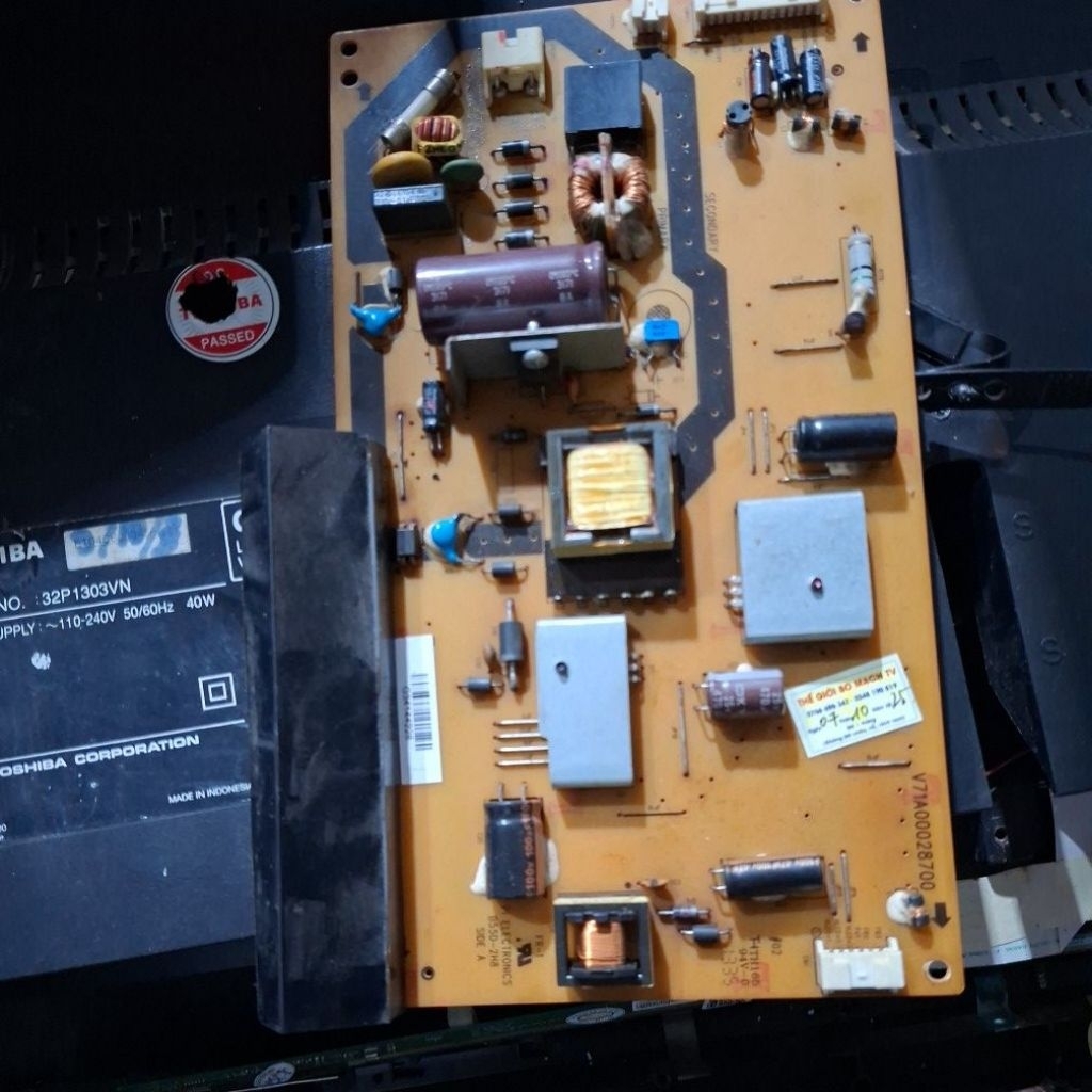 bo mạch tivi Toshiba 32p1303