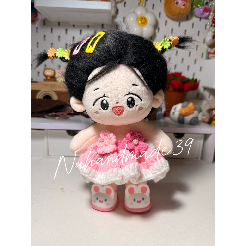 Outfit cho doll 20cm - Đồ cho doll 20cm - Váy đầm yếm cho doll 20cm Nuhandmade39 (có nhận móc theo y