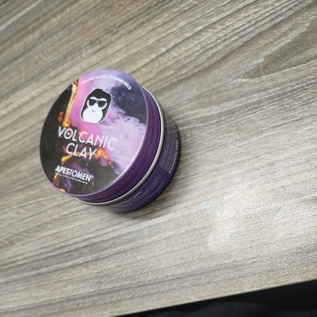 sáp vuốt tóc volcanic clay