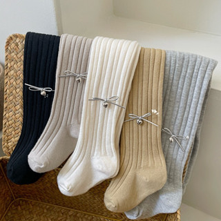  Quần tất liền bàn đính nơ bạc tim cho bé gái chất đanh mịn hàng quảng châu 