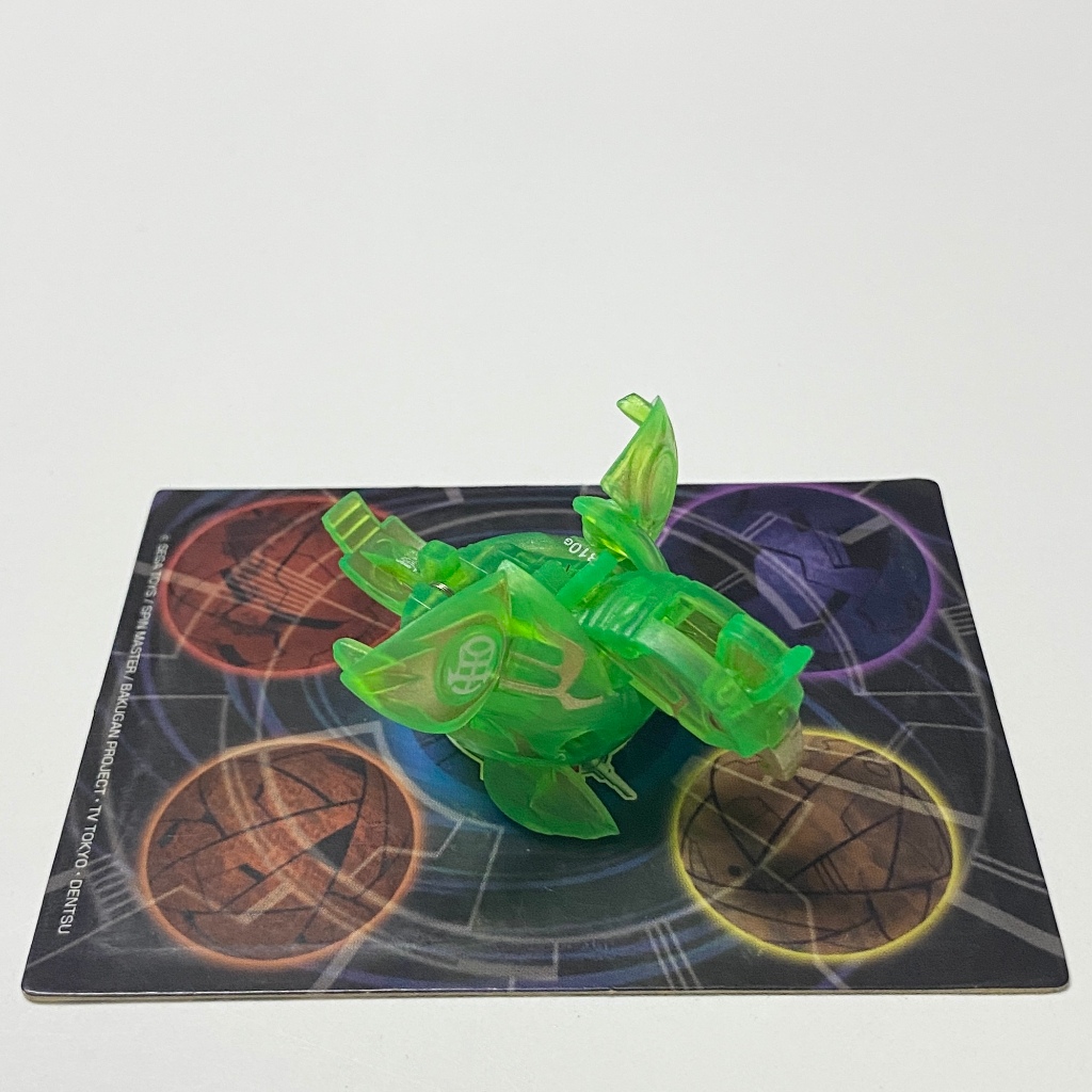 Mô hình Đồ chơi biến hình Bakugan - Skyress B1
