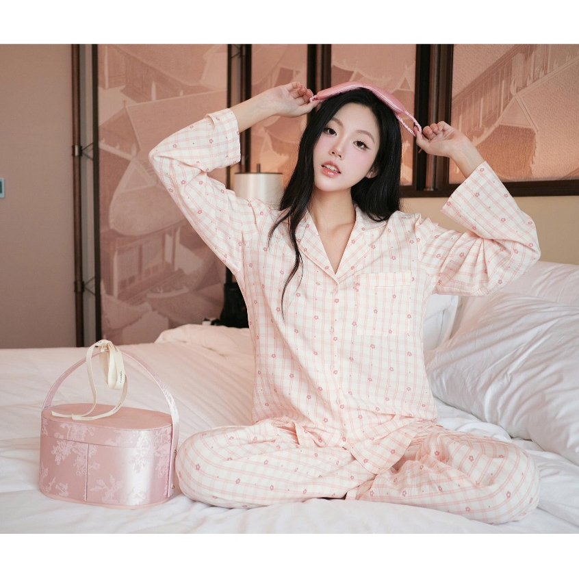 [ ƯU ĐÃI 8/3 ] Bộ ngủ dài tay thu đông nữ họa tiết dễ thương chất liệu đũi cotton cao cấp , Bộ ngủ mặc nhà Pyjama | BigBuy360 - bigbuy360.vn