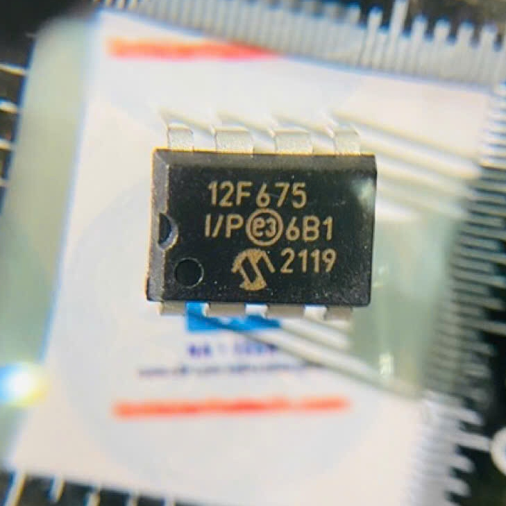 Linh Kiện Chuyên Dụng PIC12F675-I/P 12F675-I/P 12F675 DIP8 Mới chính hãng