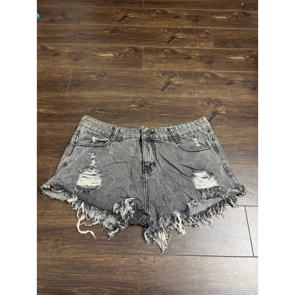 2hand. link tổng hợp quần jean đùi. 98