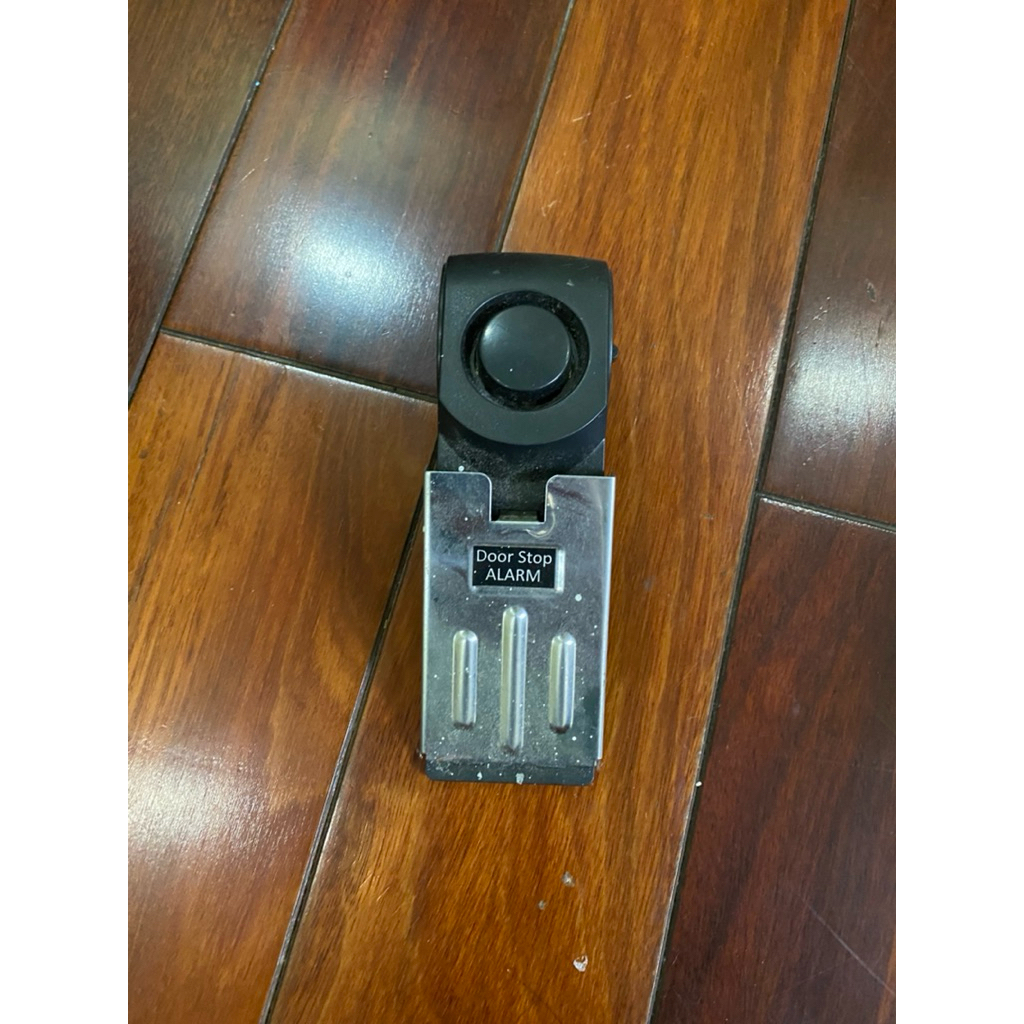 [thanh lý] cục chặn cửa di động cầm đi du lịch chống trộm