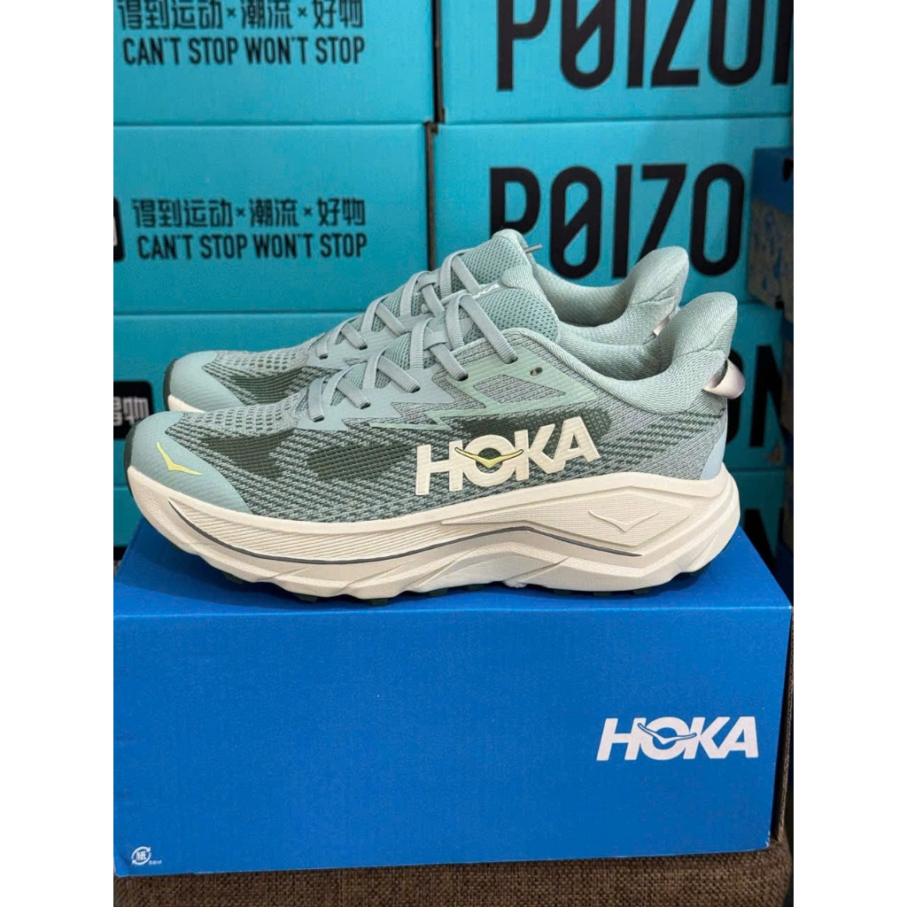 Giày chạy bộ HOKA, Giày Chạy Bộ Nam HOKA Challenger 8 Wide - Xanh Mint êm chân