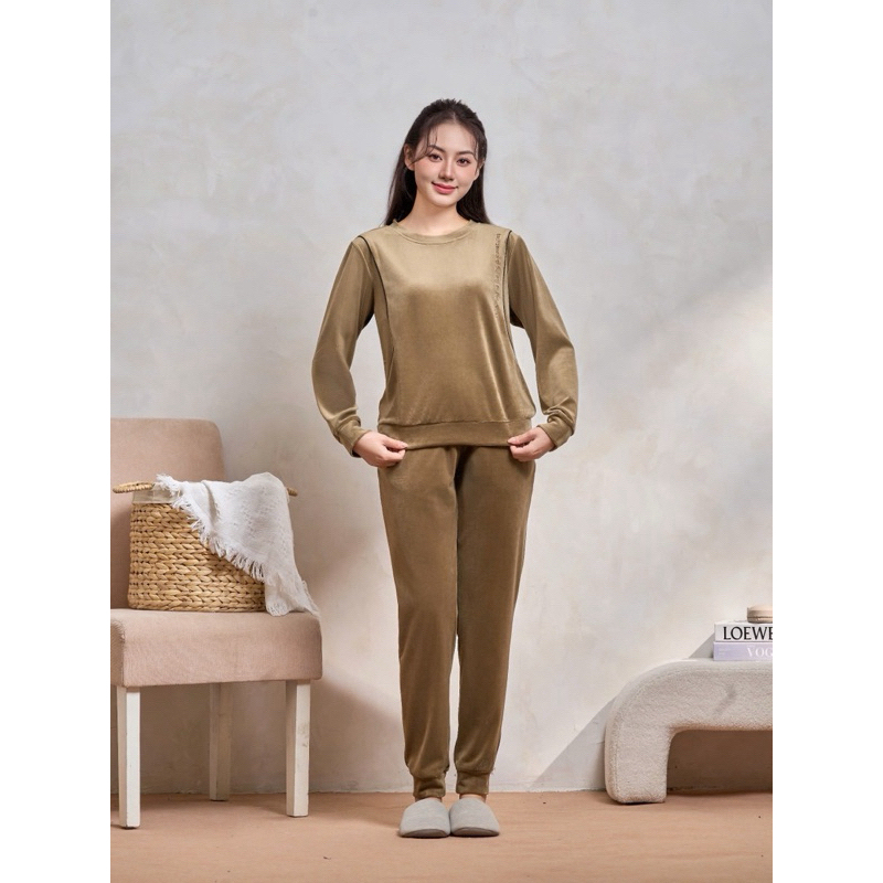 BỘ MẶC NHÀ WINNY 24237 CHẤT LIỆU NHUNG LÌ