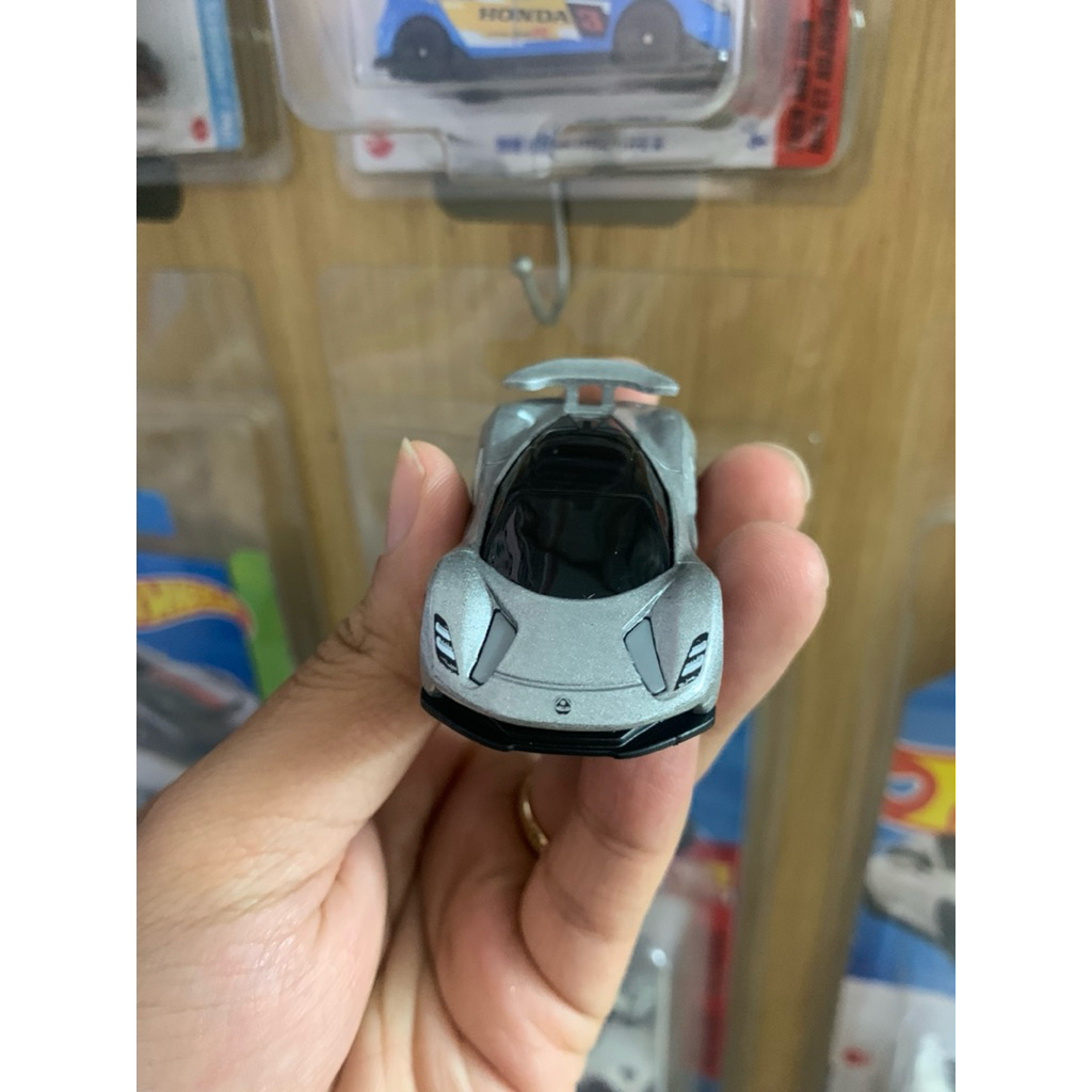 Xe Mô Hình Hot Wheels LOTUS EVIJA Loose ( K Còn Card )