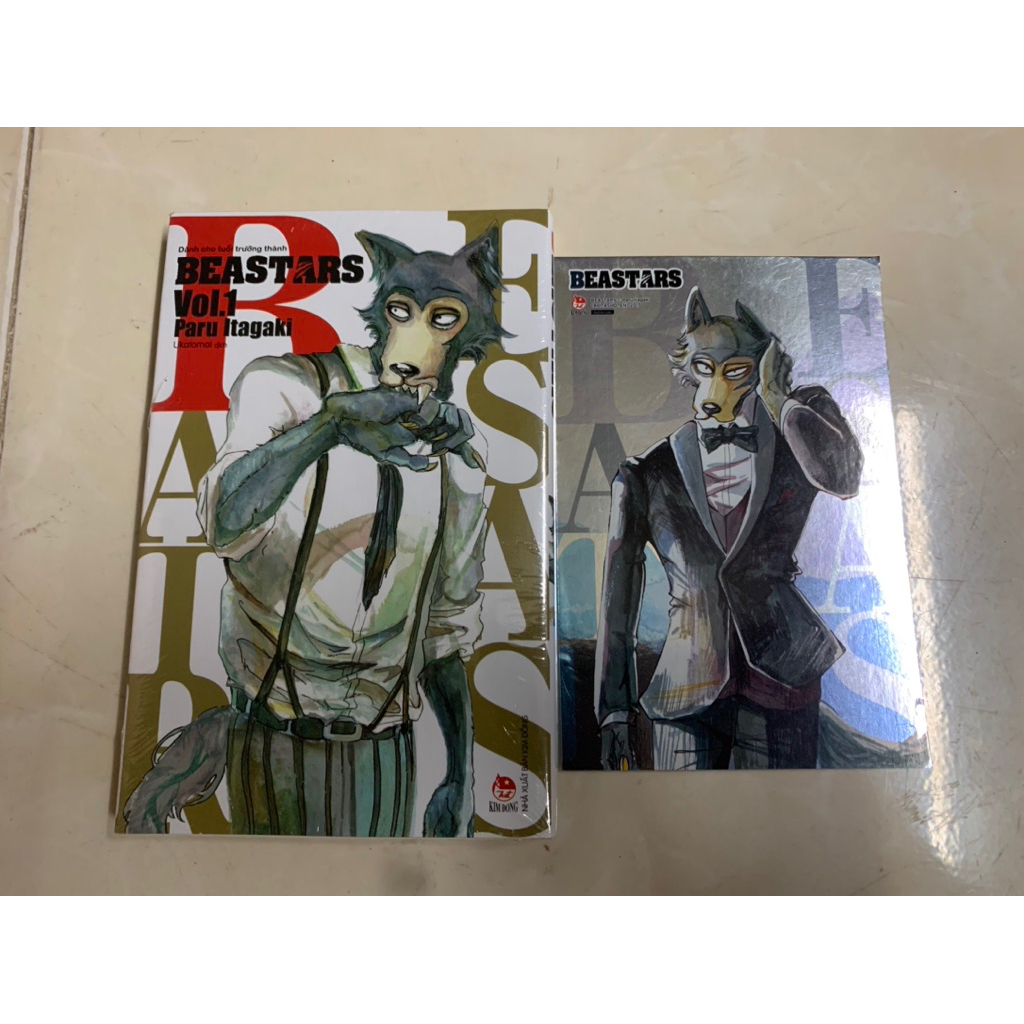 Bọc sách Beastar tập 1 nguyên seal kèm card metalize