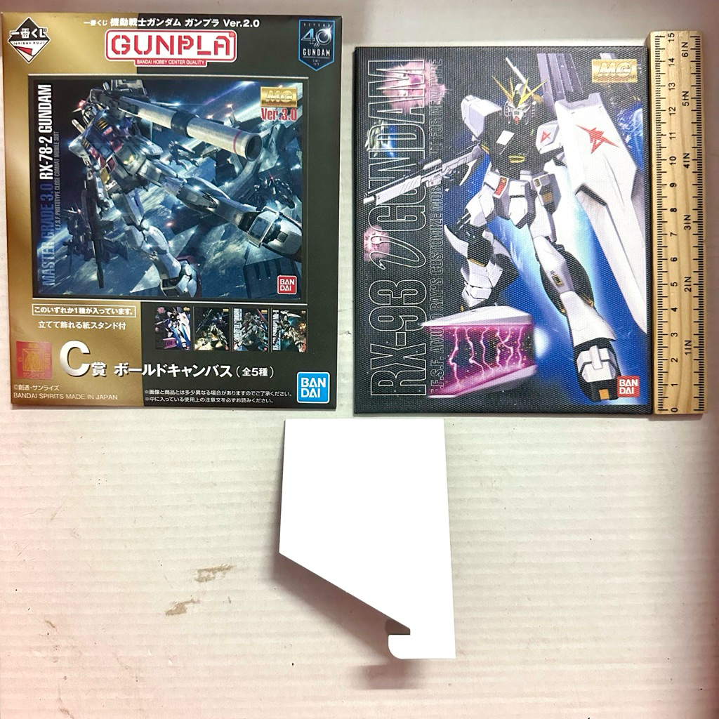 gacha gundam standee acrylic box mini kích thước từ 6-8cm tuỳ loại