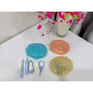 Bộ Bấm Móng Tay Bar Rot 4 Chi Tiết An Toàn Cho Bé kèm hộp đựng sử dụng cho bé từ sơ sinh Bar-rot