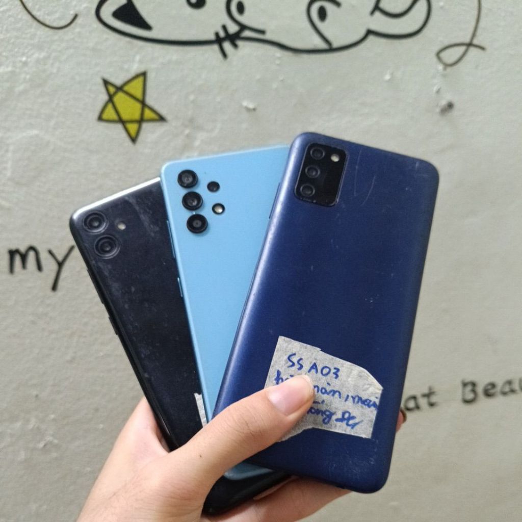 xác  điện thoại ( điện thoại hỏng ) samsung a03s ,a04 , a32 hỏng màn main bao sống