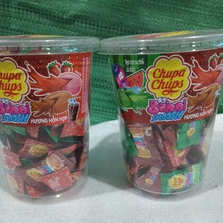 Bán sỉ Hộp Kẹo Cao Su thổi có nhân Chupa chups 74 cái với hương vị hỗn hợp dưa hấu, cola, dâu ngon