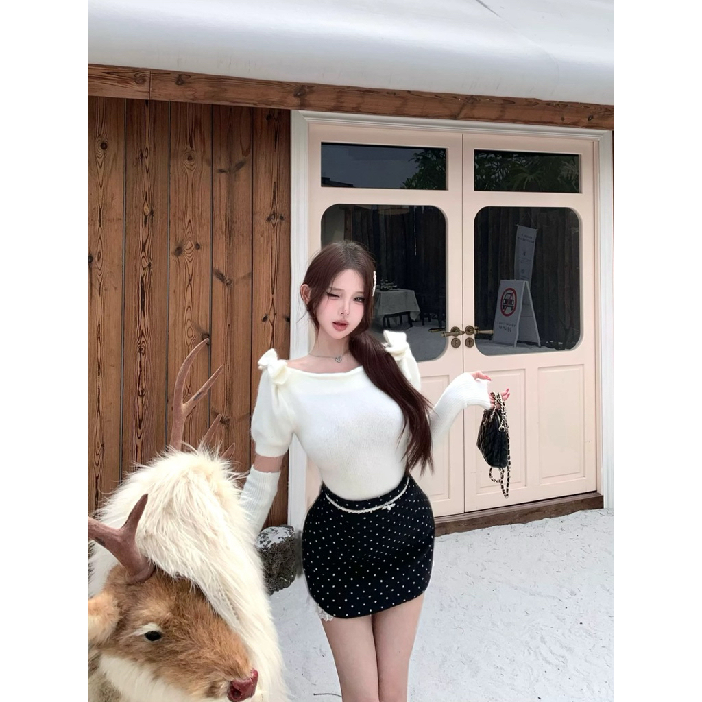 Set áo kiểu nữ đính nơ vai bao tay rời kèm chân váy chấm bi TABISHOP Set đồ nữ dễ thương mặc đi tiệc đi chơi noel | BigBuy360 - bigbuy360.vn