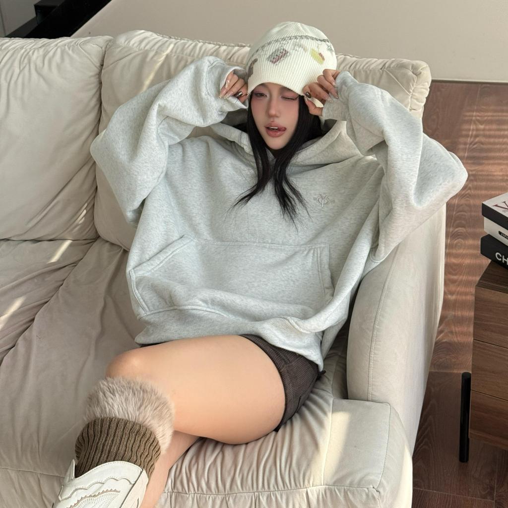 YC1996 - Áo Hoodie Nỉ Bông Trơn Basic Đơn Giản Thêu Logo Trước Ngực ( 3 Màu ) Local Brand Unisex | BigBuy360 - bigbuy360.vn