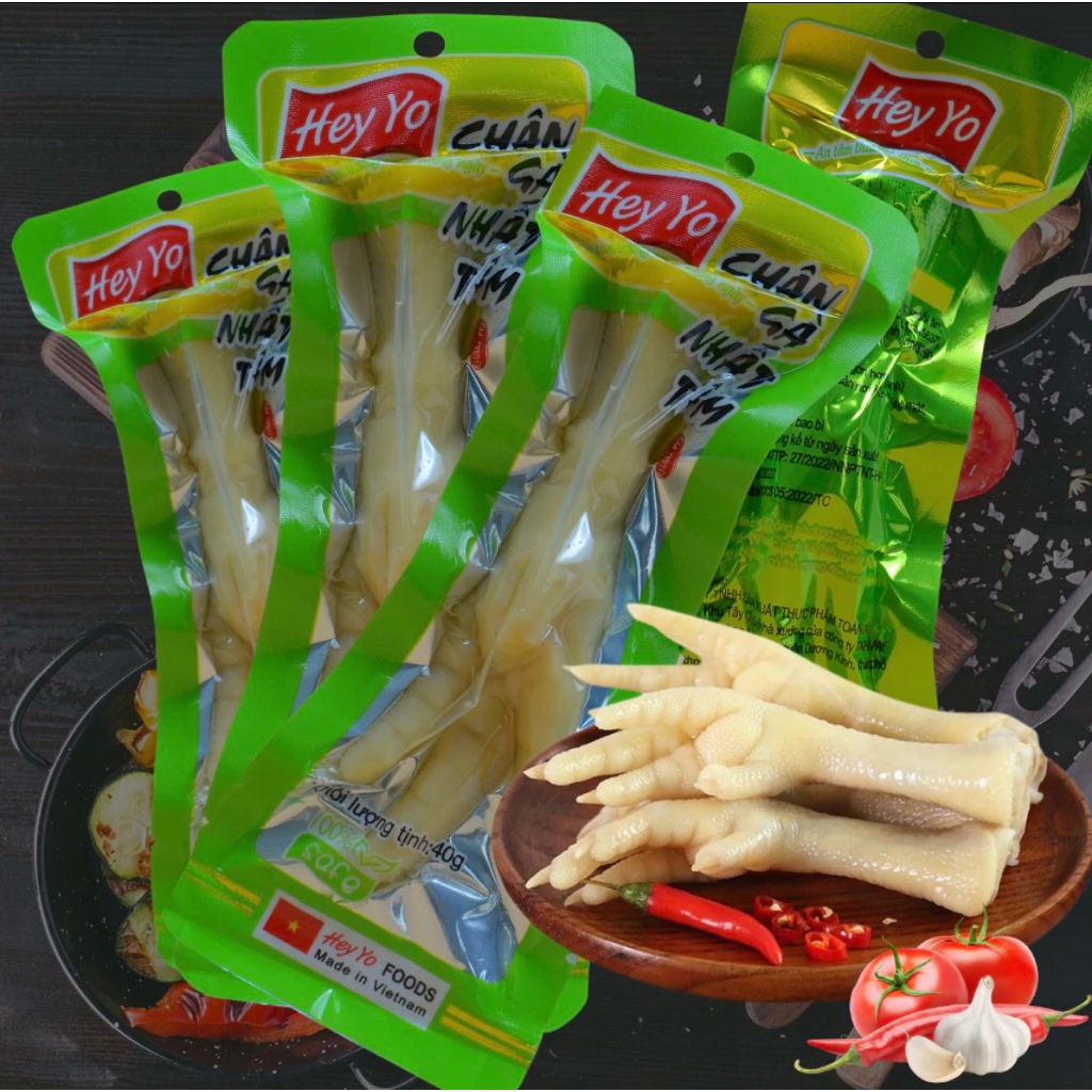 (kèm muối chấm) Chân gà nhất tâm Hey Yo Food vị ớt xanh 40g. Chân gà cay Hey Yo