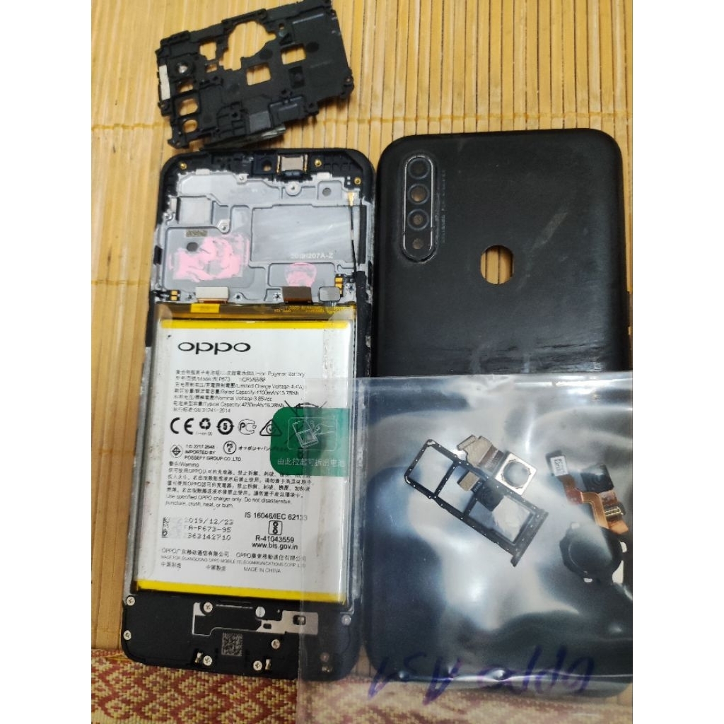 Xác không main, hỏng màn oppo A31 cũ
