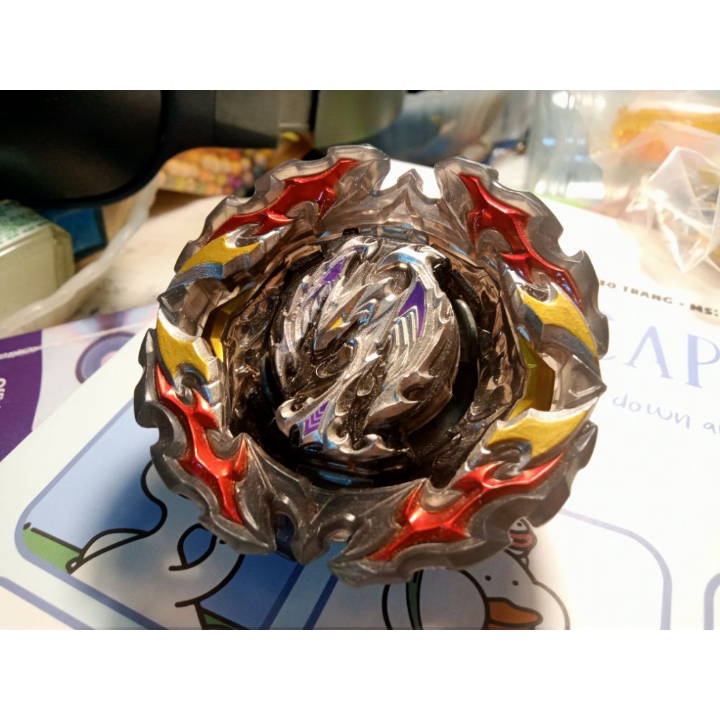 Con quay beyblade burst: Prominence Phoenix black ver