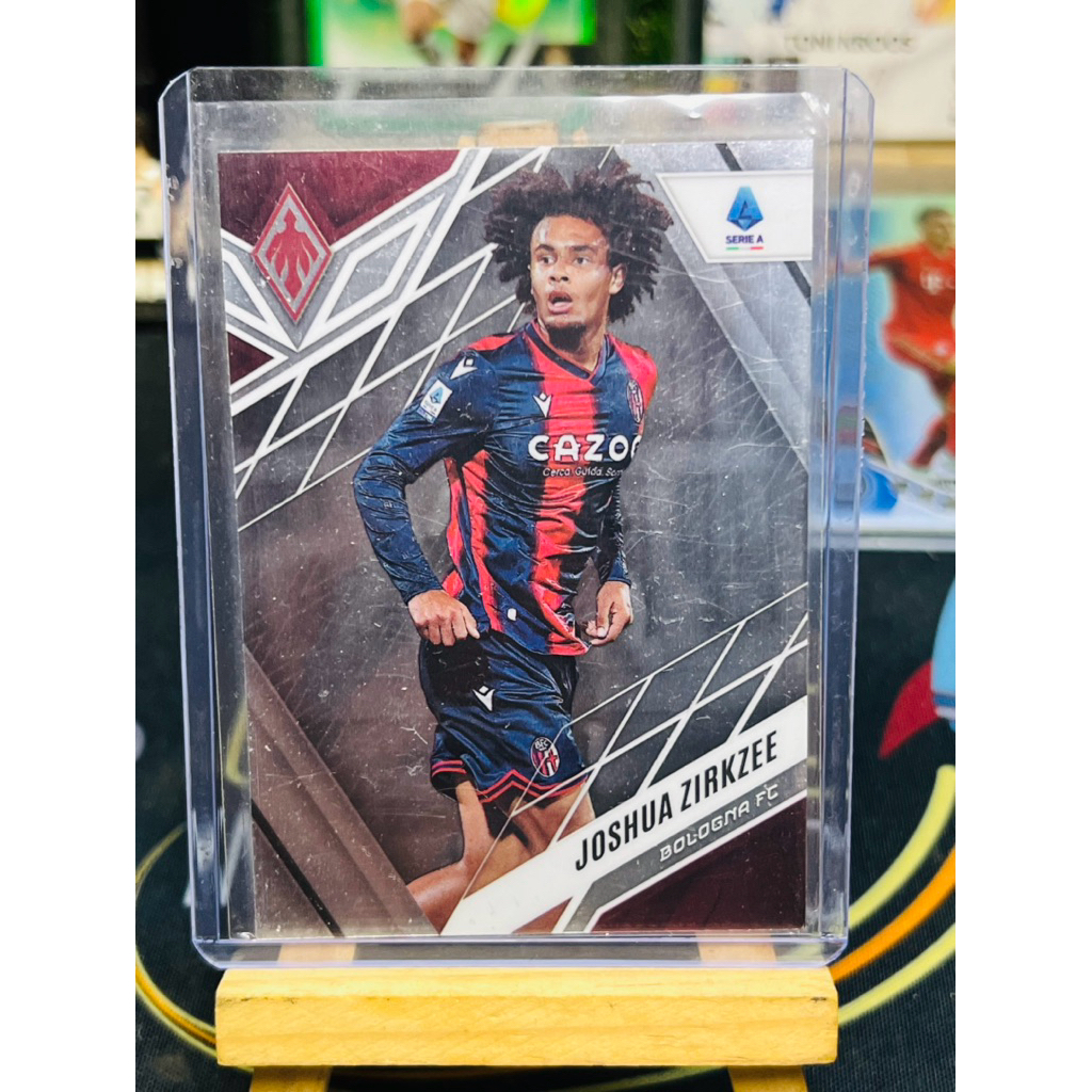 Thẻ bóng đá Joshua Zirkzee Bologna Panini Chronicles Phoenix Serie A 2022/23