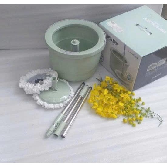 Bộ cây lau nhà xoay tay Lock&Lock ETM498MIT Corner 2 bông lau