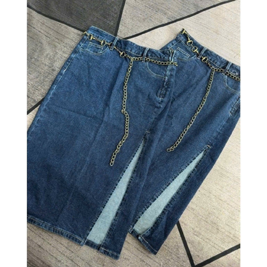 Chân váy jean Ur..an xẻ dư xịn