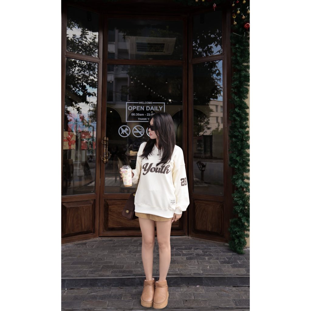 ÁO SWEARTER CỔ V NỮ