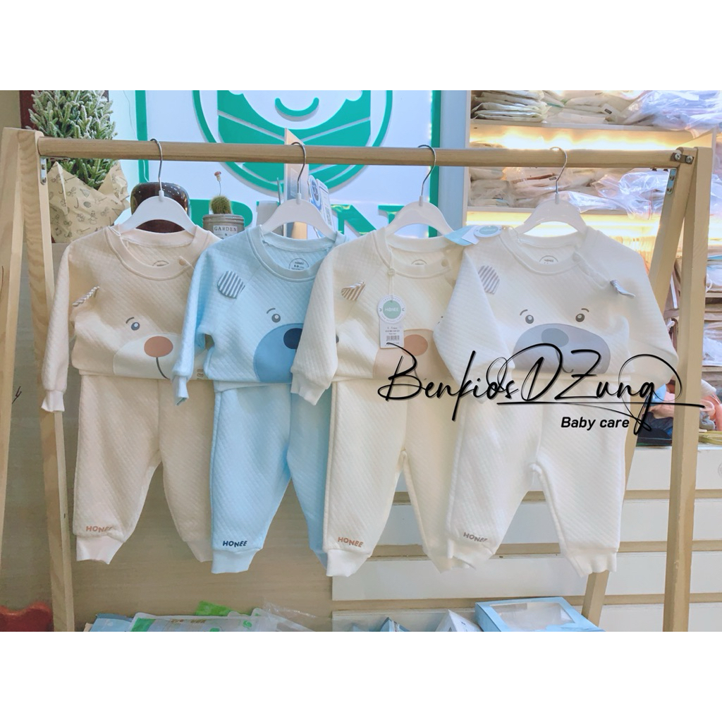 HRNEE HONEE - Bộ cài vai chần bông mềm ấm cho bé