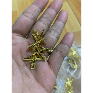 Cặp ghim  hình Phao chéo 2 cái trái phải