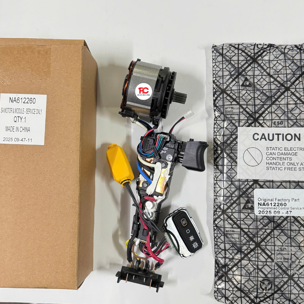 Động cơ và công tắc nguyên bộ dùng cho Khoan DCD1007 dòng điện 5A hiệu Dewalt NA612260 chính hãng | 