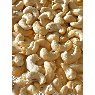 Hạt điều tươi sấy nguyên vị nấu sữa Le Farm - 500g