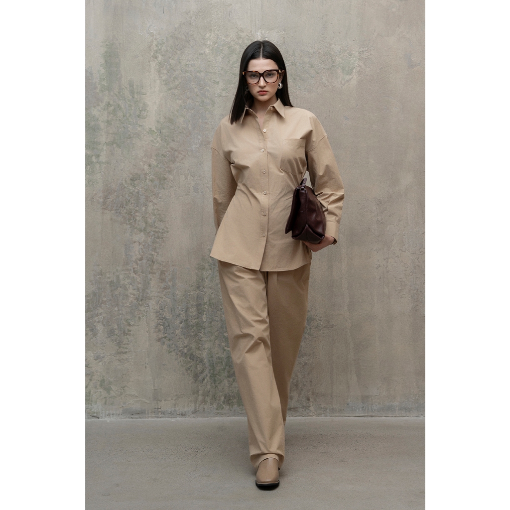 BEIGE FITTED SHIRT - BST Fall Winter 25 By December Chris