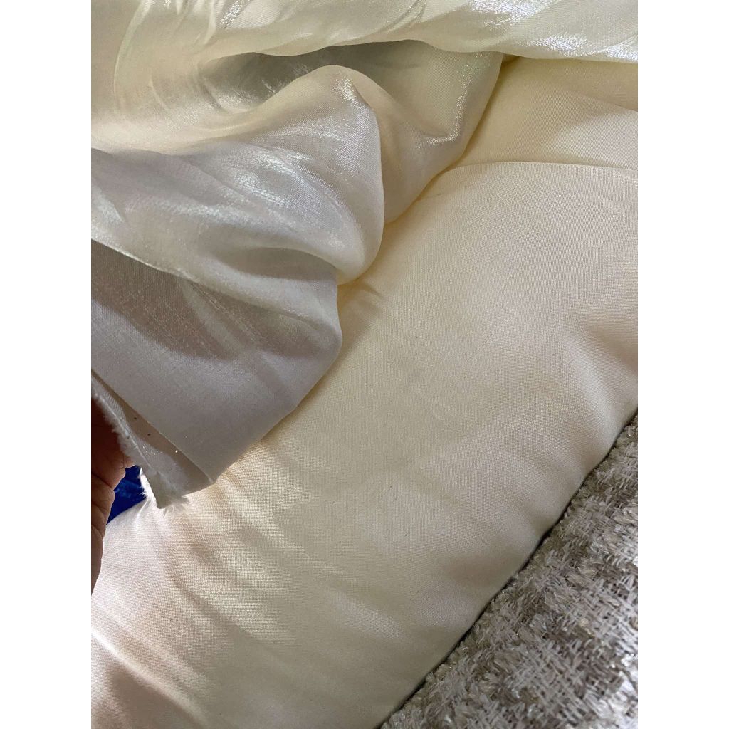 thô tơ ánh nhũ  kem vàng siêu óng ánh 35 k/1 m