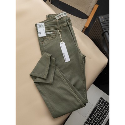 Quần jean dài Bravery chất liệu cotton thun co giãn form ống đứng - năng động - thoải mái - V2