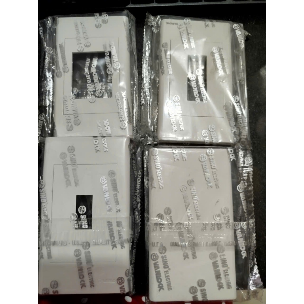 SINO - Mặt CB cóc,mặt CB 1 tép,mặt CB 2 tép ,mặt bít Seri S18 Sino/Vanlock