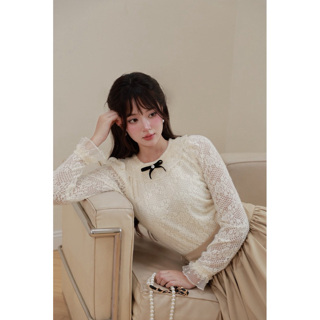 OUTSET - Áo len Malia ren hoa ( kèm nơ )