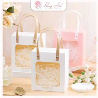 SET 10 Hộp Quà Giấy MiCa Cửa Sổ Có Quai Túi Xách, Đủ Size, Đủ Màu, Đựng Khăn, Gấu, Hoa, Quà Sang Trọng