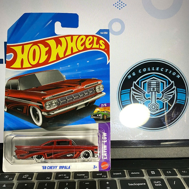 xe đồ chơi mô hình hotwheels basic 2026 case B: 59 Chevy Impala