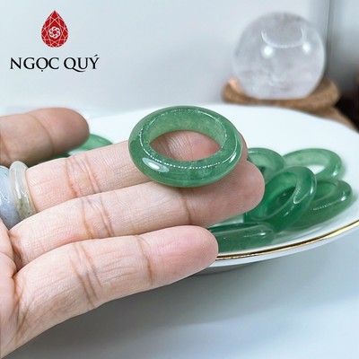 Nhẫn đá thạch anh - Nhẫn đá thạch anh dâu xanh - Ngọc Quý