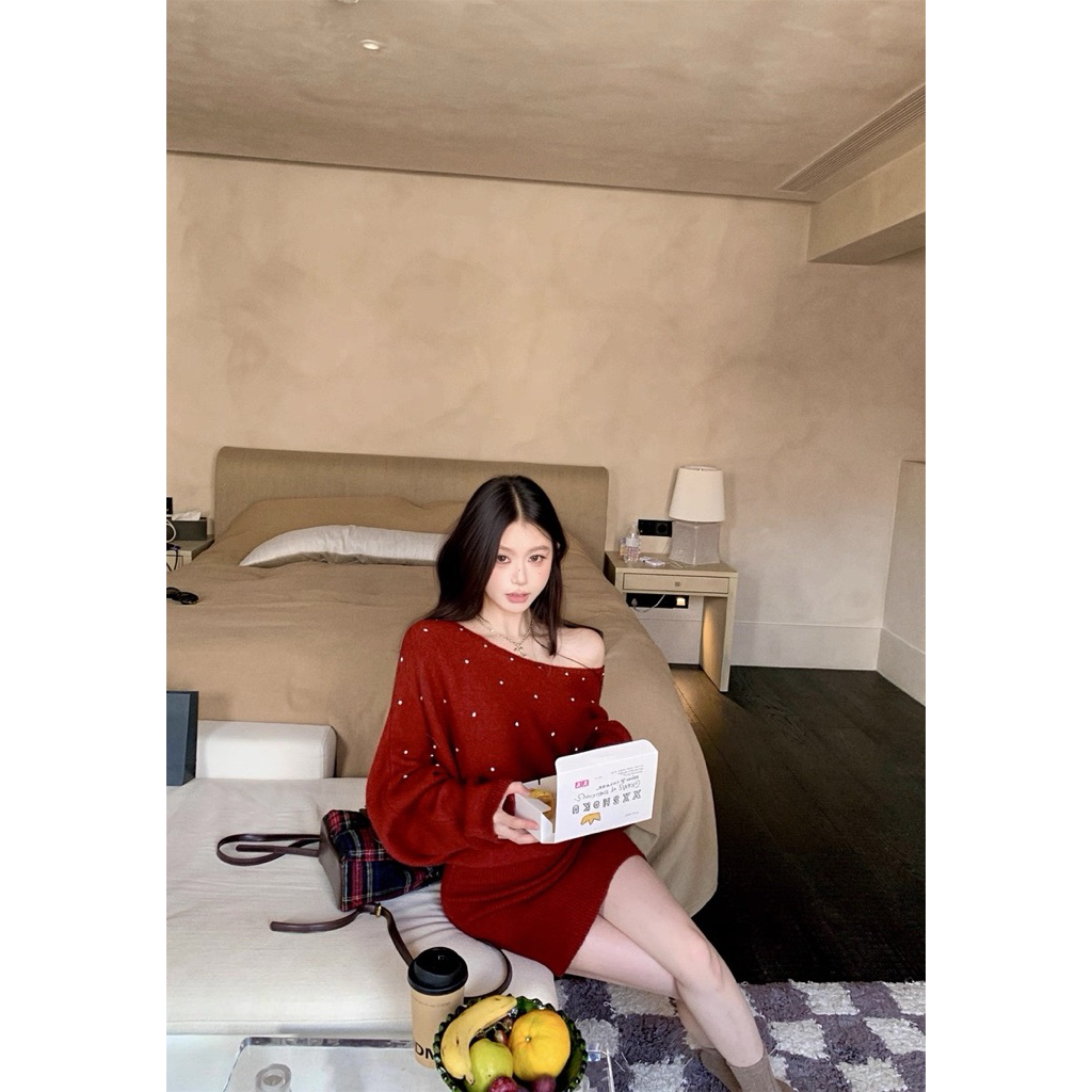 Đầm body đỏ tay cánh dơi đính hạt TABISHOP Váy body lệch vai mặc noel tết tôn dáng | BigBuy360 - bigbuy360.vn