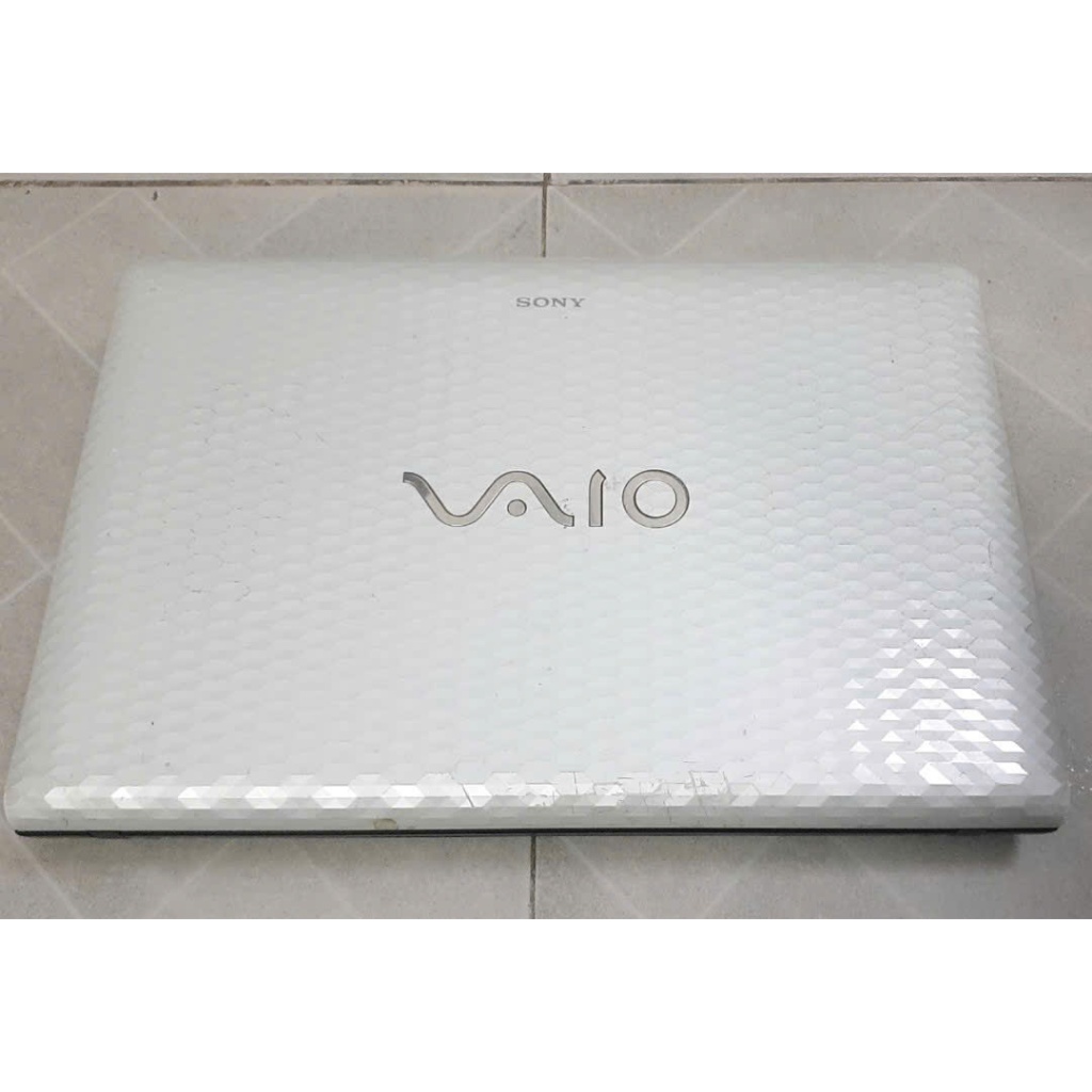 Laptop Sony Vaio VPCEH (i3-2350M ram 4g ổ 320gb màn 15.6") giá thanh lý
