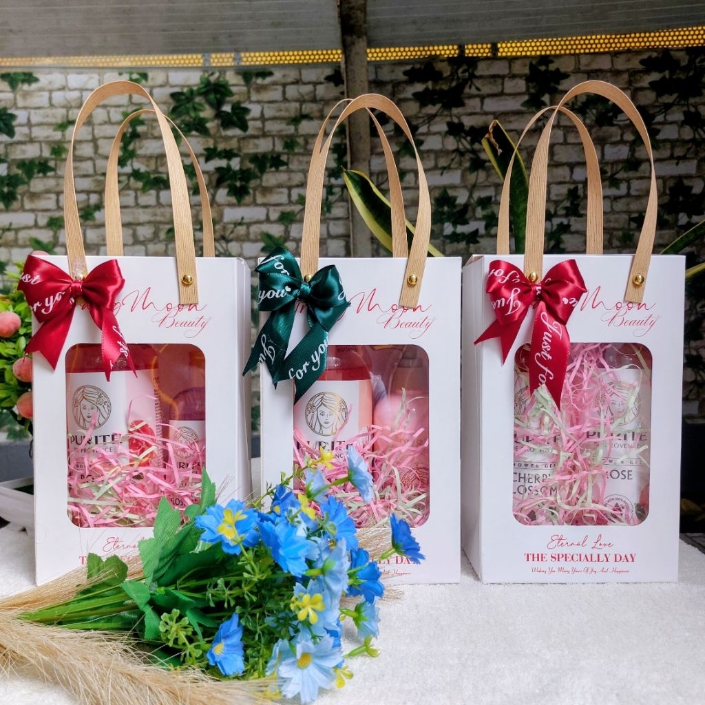   Hộp Quà A1  Sữa Tắm Purite Combo 2 Chai Sữa Tắm Purite 500ml + 500ml và 250ml A Quắn - Legend 